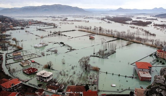 Floods Update: Bregu i Lumit Inundated, Vlora Threatened by Vjosa