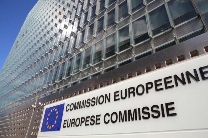 EC Recommends Conditional Accession Negotiations