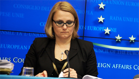 EU Denies Responsibility for Faulty Translations