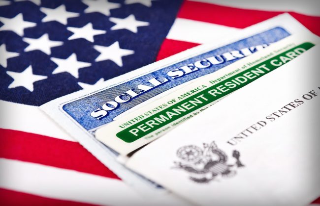 367,231 Albanians Applied for US Green Cards in 2018