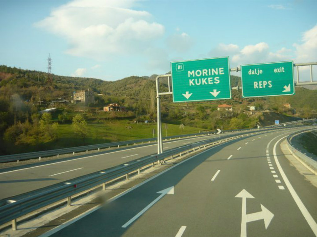 Kosovo Requires Albania to Suspend Highway Toll during Summer 