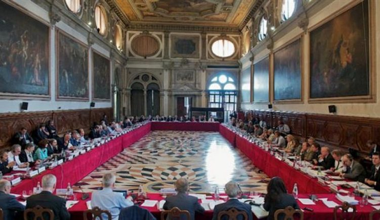 Venice Commission Finds Vetting of Politicians Legitimate