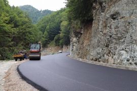 Serbia Calls on EU to Pressure Kosovo to Suspend Road Construction 