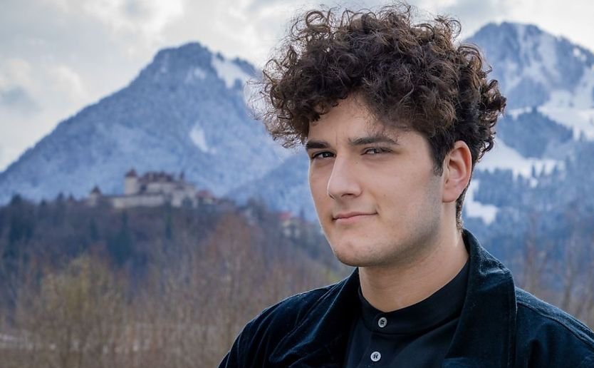 Albanian Singer in Switzerland Tipped to Win Eurovision 2021