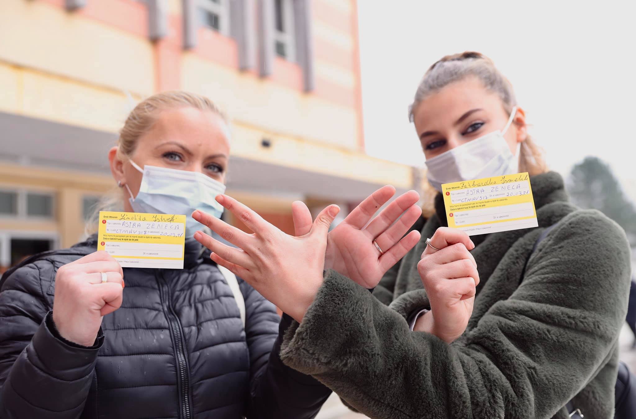 First 500 Medical Staff from Kosovo Vaccinated in Albania