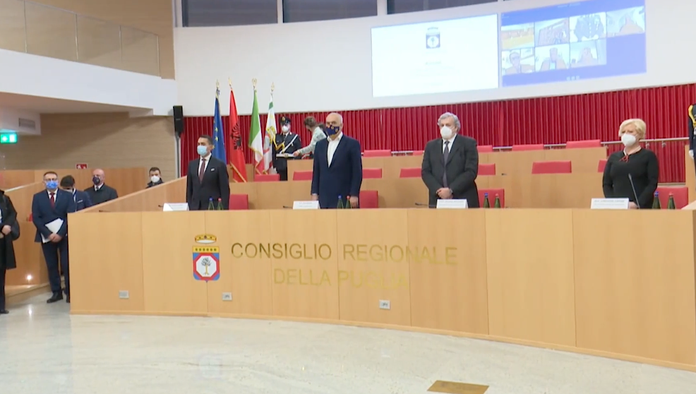 Italian Foreign Minister Calls for Albania in the EU, Rama Given Award