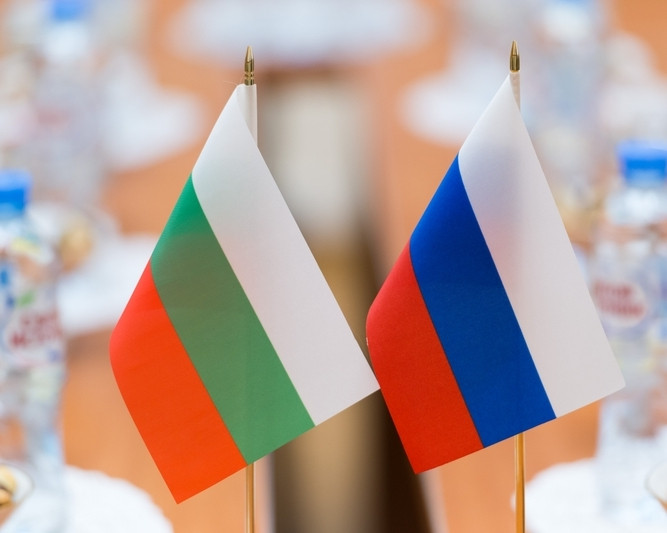 Bulgaria Expels Two Russian Diplomats Suspected of Espionage