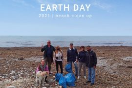 Volunteers Clean Up Durres Beach in Honour of Earth Day