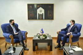 Opposition LDK Presents Kurti with Party’s Position on Kosovo-Serbia Dialogue