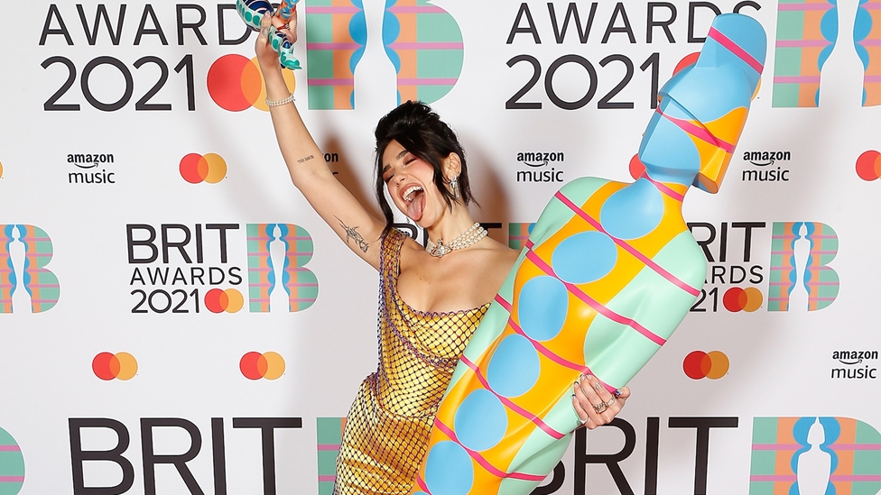 Kosovo’s Dua Lipa Tops the Brit Awards 2021