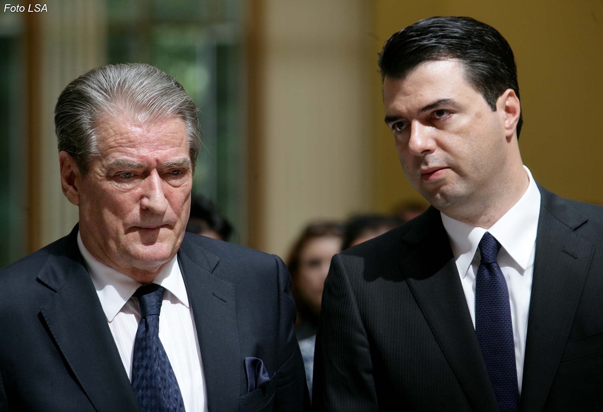 Basha Calls for Evidence over US Corruption Allegations against Berisha  