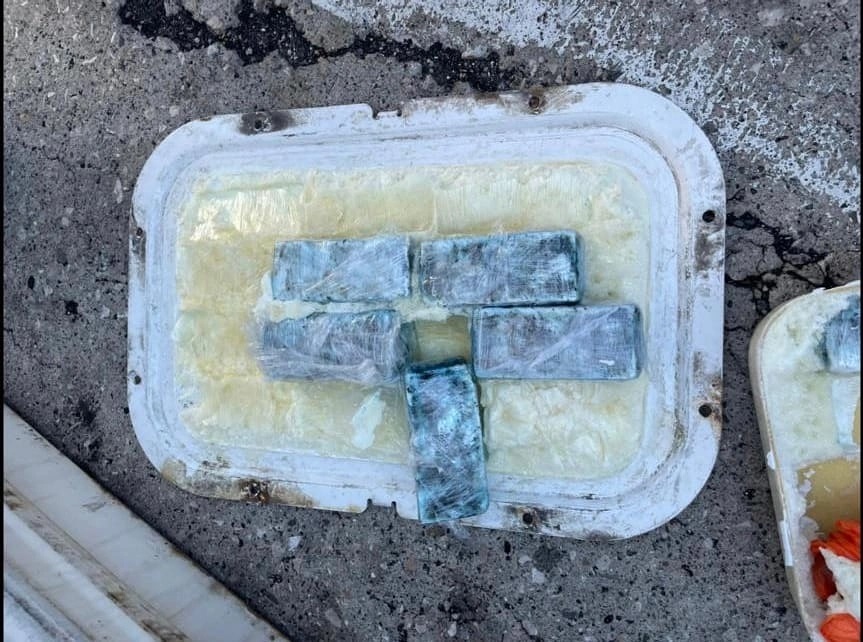 Albanian Police Seize 6.5 kg of Cocaine Shipped from Latin America    