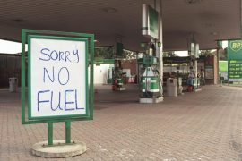 Albanian Migrants Can Help to Ease UK Petrol Crisis, Claims Albanian Ambassador