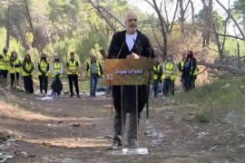 Albanian Government in Action to Clean the Seacoast