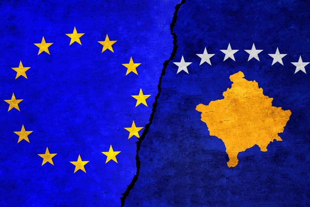 Kosovo Signs, Files EU Membership Application with Czech Presidenc