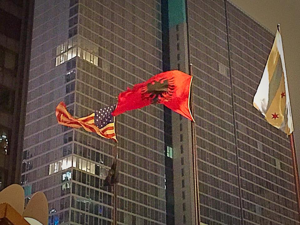 Dita e Pavarësisë, Çikago ngre flamurin shqiptar