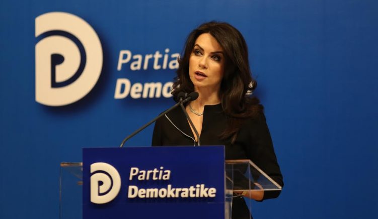Grida Duma PD, Rama kërcënoi familjen Cakoni pas denoncimit se nuk kanë marrë shtëpi e pension