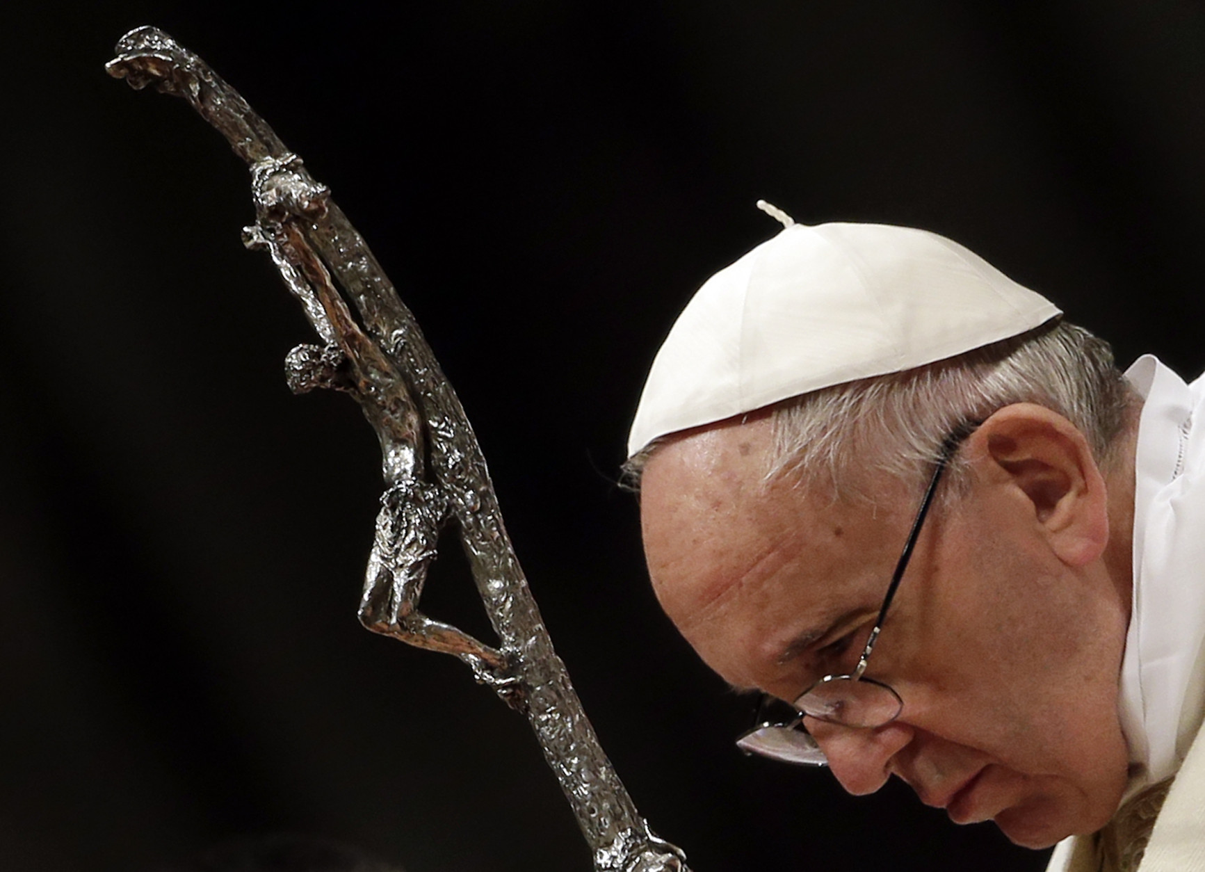 Papa Françesku fton të rigjejmë shpresën