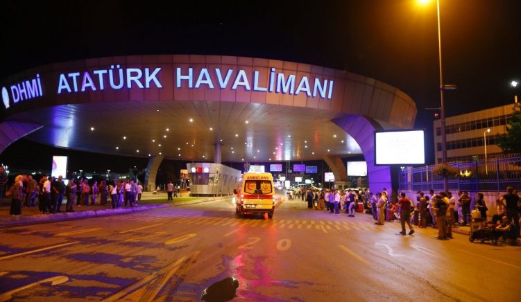 Çfarë dimë deri tani për sulmet terroriste në Stamboll?