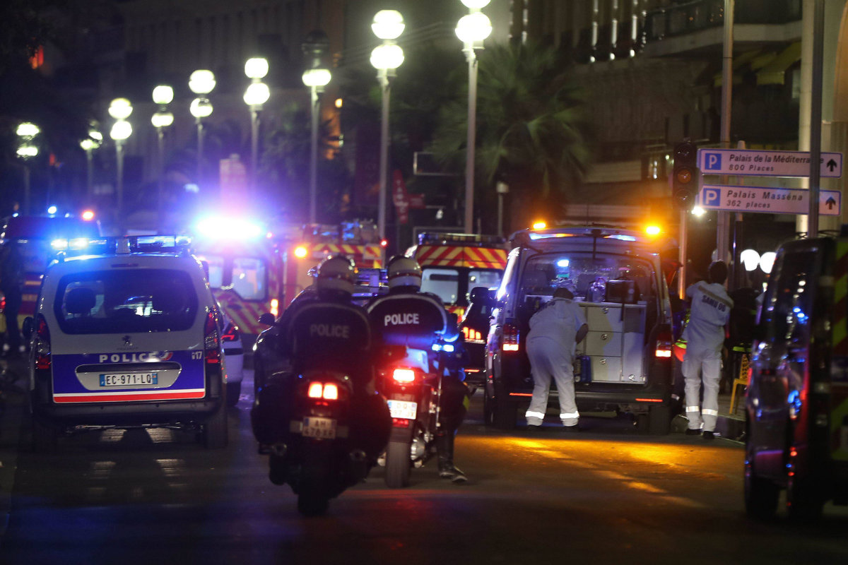 Nisë, 84 të vdekur e 150 të plagosur nga sulmi terrorist