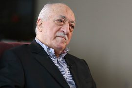 Turqia i kërkon Maqedonisë së Veriut të dorëzojë 86 anëtarët e grupit të Gulenit
