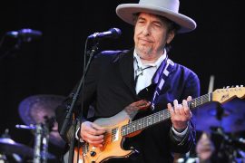Bob Dylan fiton çmimin Nobel në letërsi