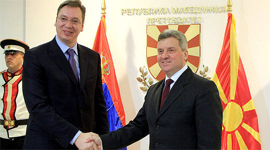 Përse Serbia tërhoqi trupin diplomatik nga Maqedonia?