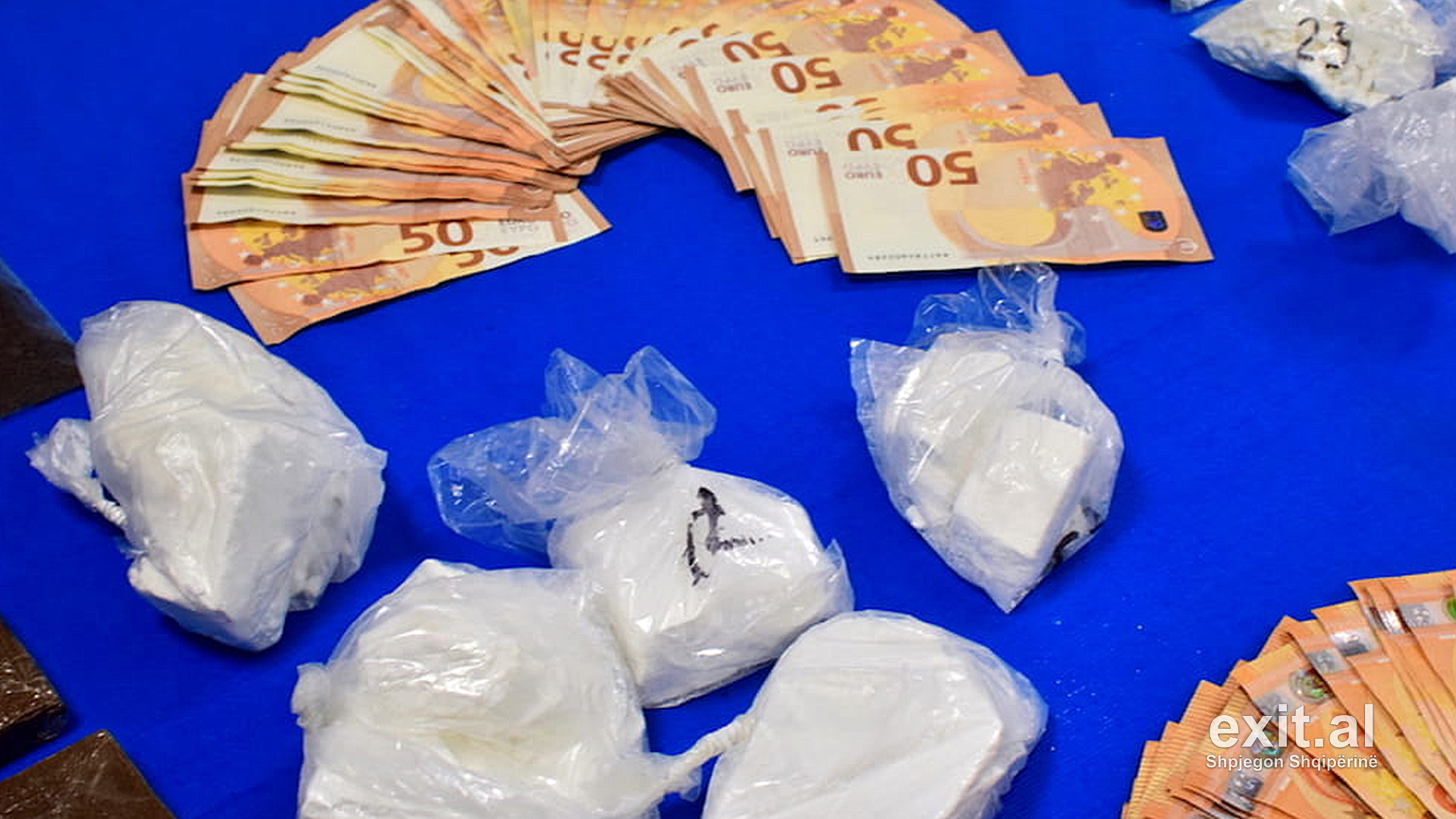 Policia italiane sekuestron 200 kilogramë kokainë, dyshohet se trafikohej nga shqiptarë