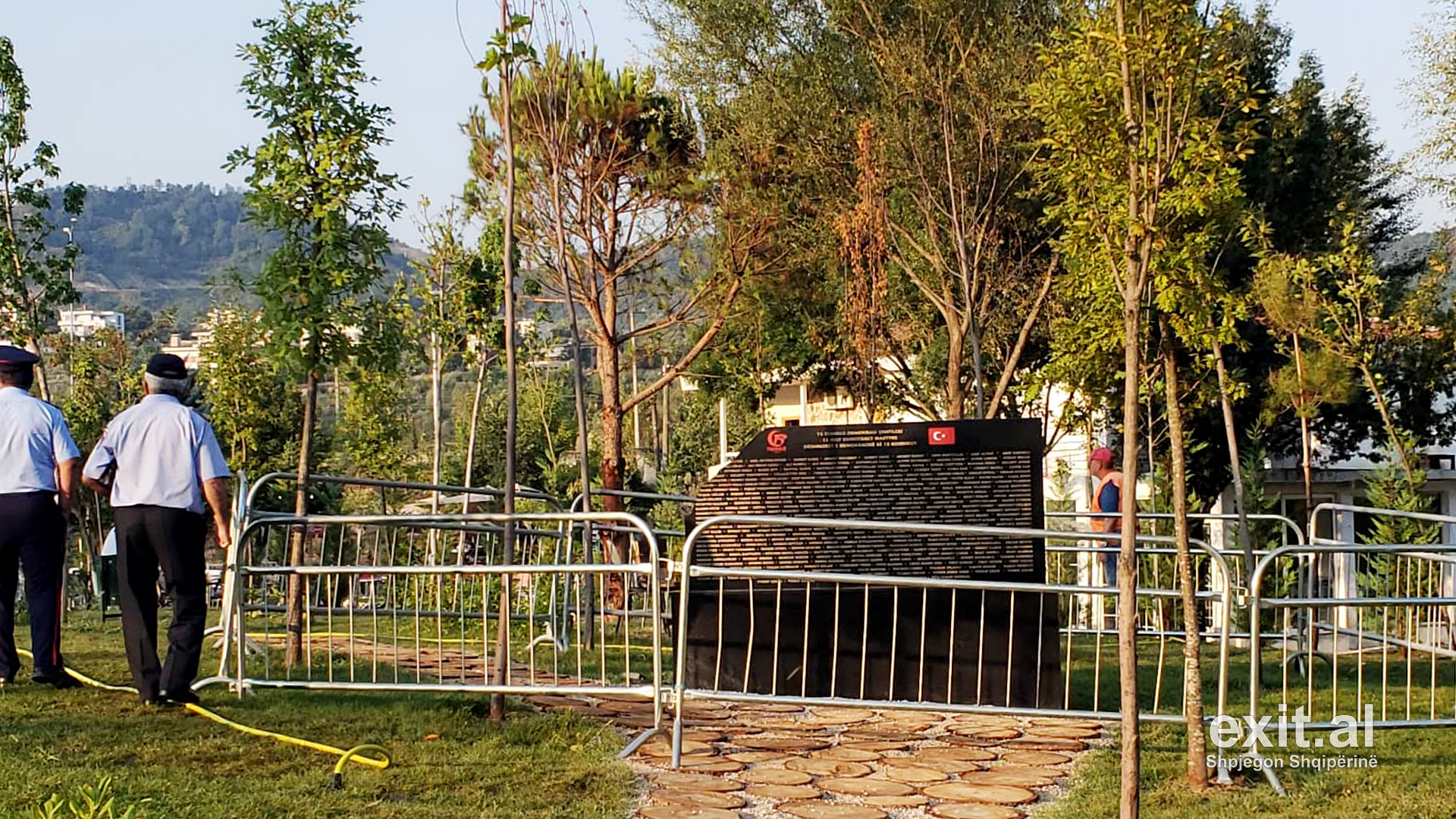 Thyhet memoriali për viktimat turke në Parkun e Liqenit