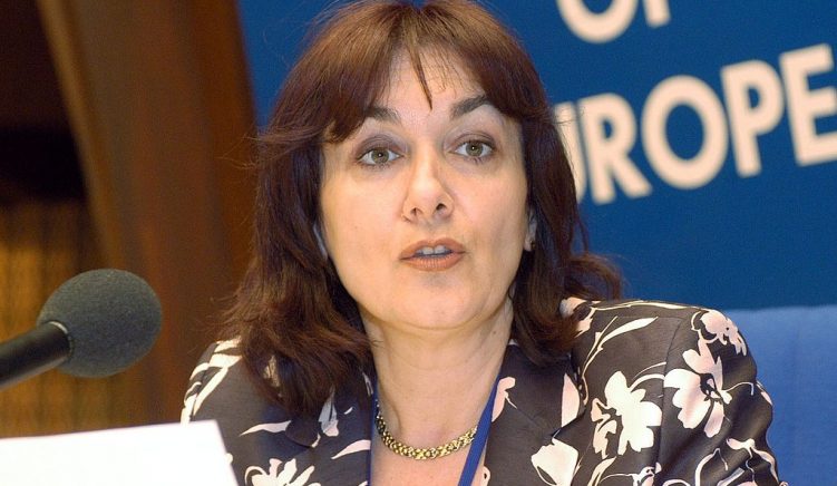 Kroatja Dubravka Šuica mund të jetë Komisionerja e re e Zgjerimit në vend të Johannes Hahn