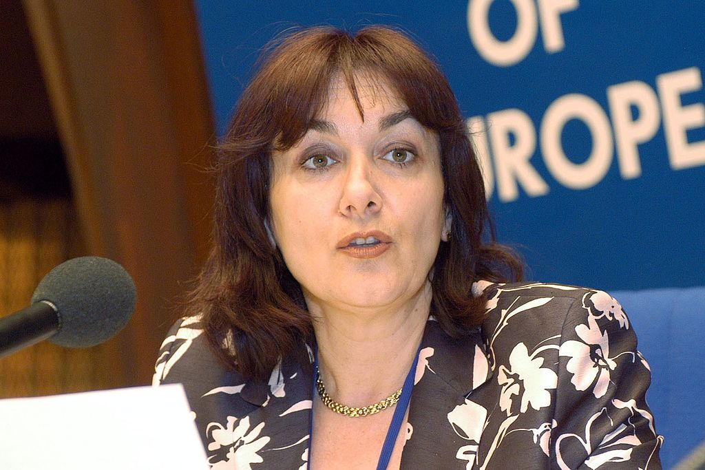 Kroatja Dubravka Šuica mund të jetë Komisionerja e re e Zgjerimit në vend të Johannes Hahn