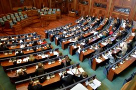 Kosova jep €11 milion për pagesat e energjisë në 4 komunat serbe në veri