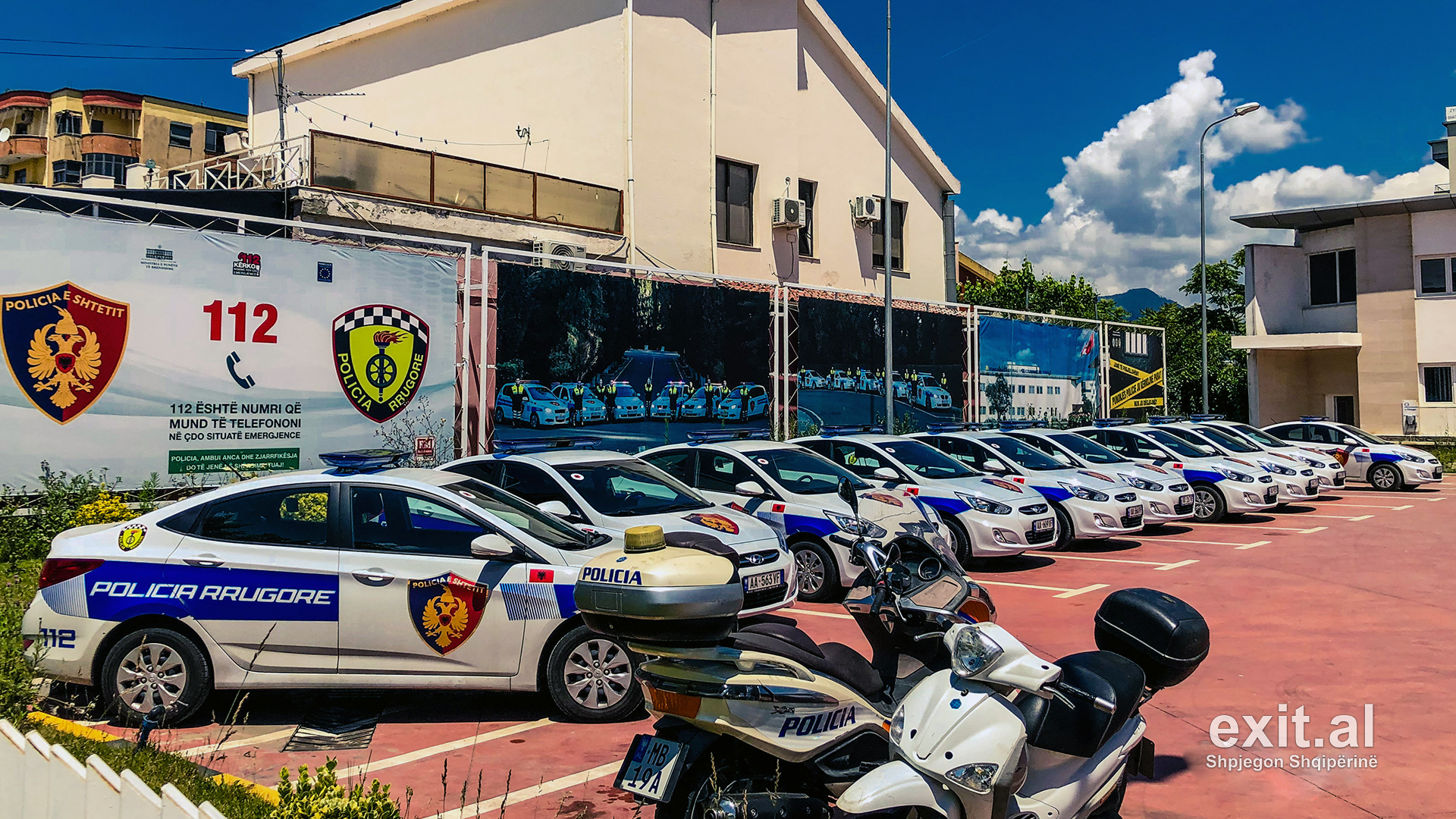 KLSH dhe Policia detyrojnë punonjësit të kontribuojnë, Bashkia Tiranë anulon shpërblimet