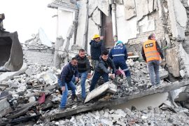 15 viktima nga tërmeti, dhjetëra persona ende nën rrënoja