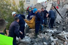 Emrat e 40 viktimave të deritanishme — përfundojnë kërkimet në Thumanë, vazhdohet në Durrës
