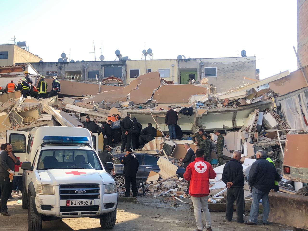 Dëmet nga tërmeti, KE i dhuron Shqipërisë 15 milionë euro