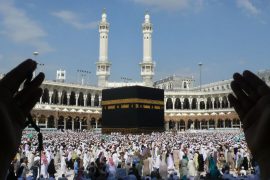 Arabia Saudite ndalon pelegrinazhet e Mekës prej koronavirusit