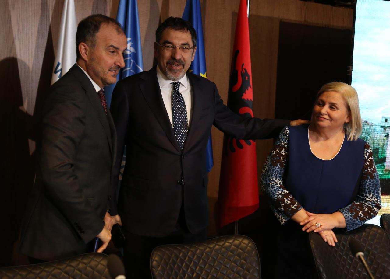 Ambasadori Soreca: BE në krah të Shqipërisë për të përballuar faturën e tërmetit
