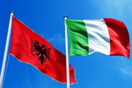 Qytetarët shqiptarë mund të qendrojnë në Itali edhe pas mbarimit të vizave