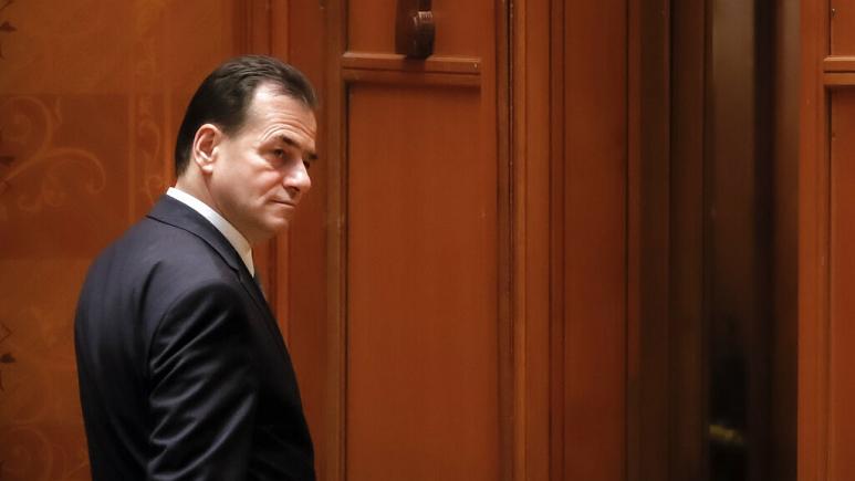 Pas humbjes së zgjedhjeve, dorëhiqet kryeministri rumun Orban
