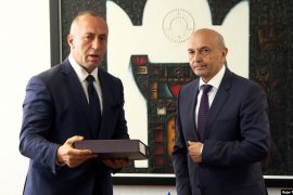 Kosovë, Isa Mustafa e Ramush Haradinaj arrijnë marrëveshjen për koalicion
