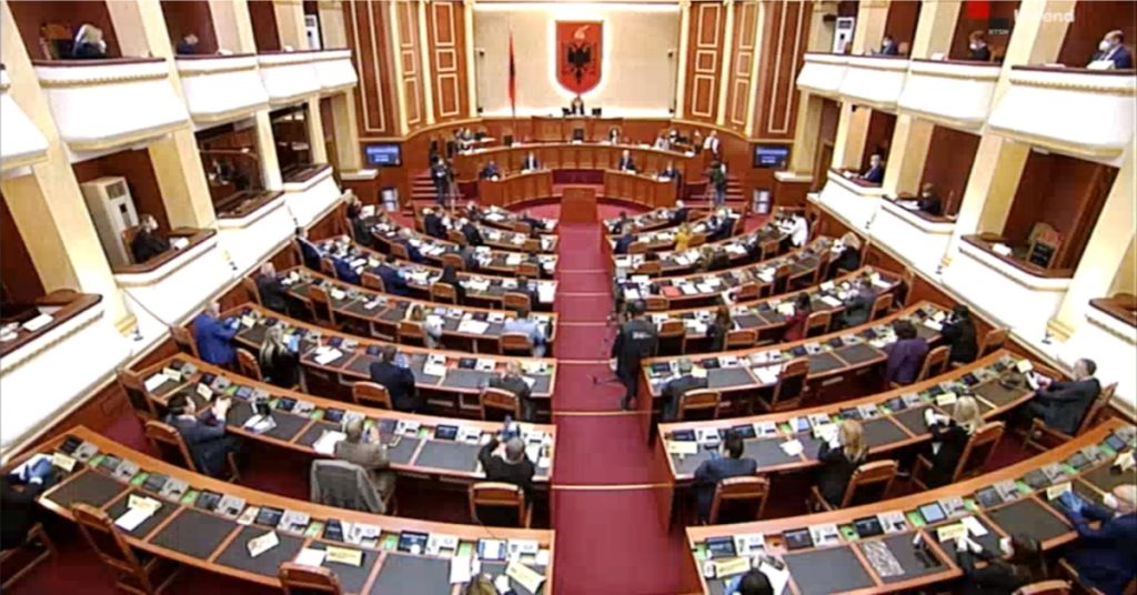 Parlamenti voton për shtyrjen e gjendjes së fatkeqësisë natyrore deri më 23 qershor