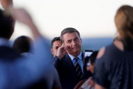 Presidenti Bolsonaro po shtyn Brazilin drejt një katastrofe shëndetësore