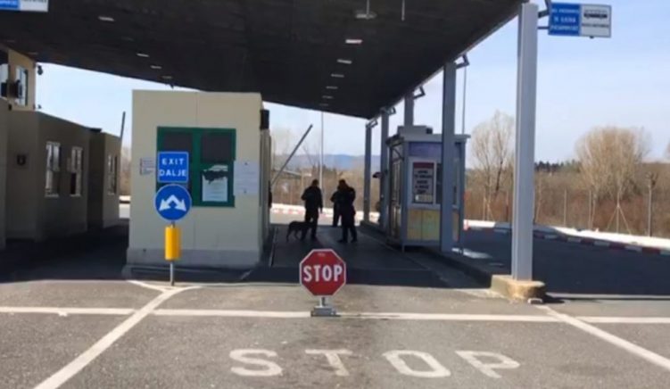 Fluks në kufi, më shumë se 2 mijë qytetarë hynë në Shqipëri gjatë 24 orëve