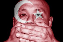 Turqia, burgu më i madh në botë për gazetarët
