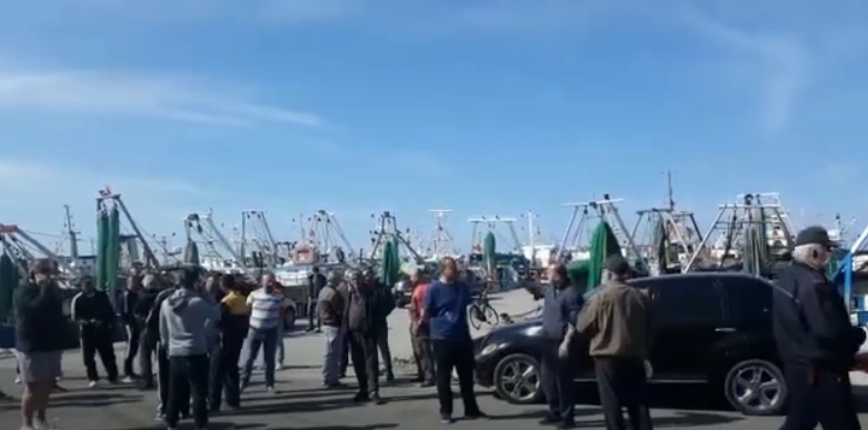 Peshkatarët në protestë: Çmimi i naftës më i lartë se ai i bursës
