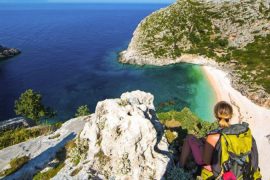 Rënia e turizmit do të godasë ashpër ekonominë shqiptare