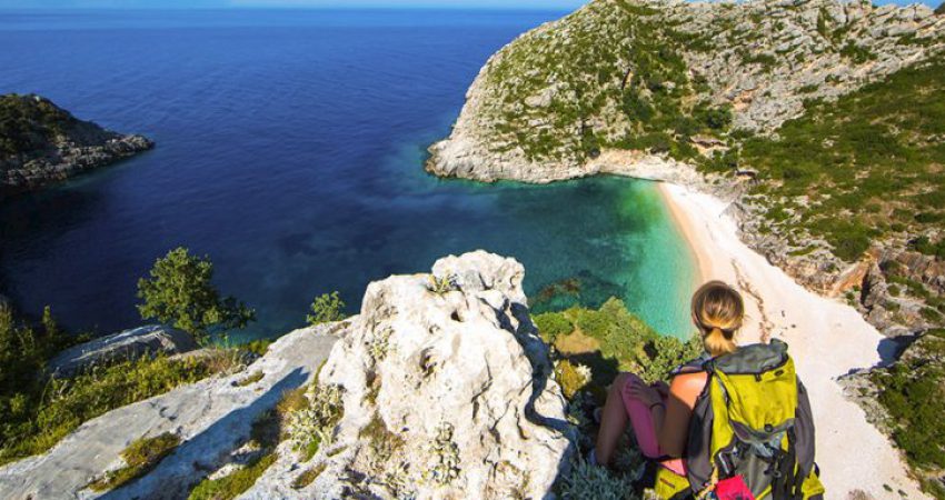 Rënia e turizmit do të godasë ashpër ekonominë shqiptare