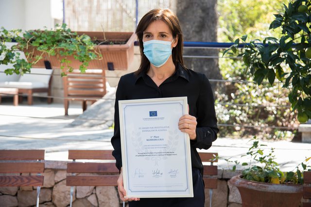 Klodiana Lala nderohet me çmimin e parë për gazetari investigative