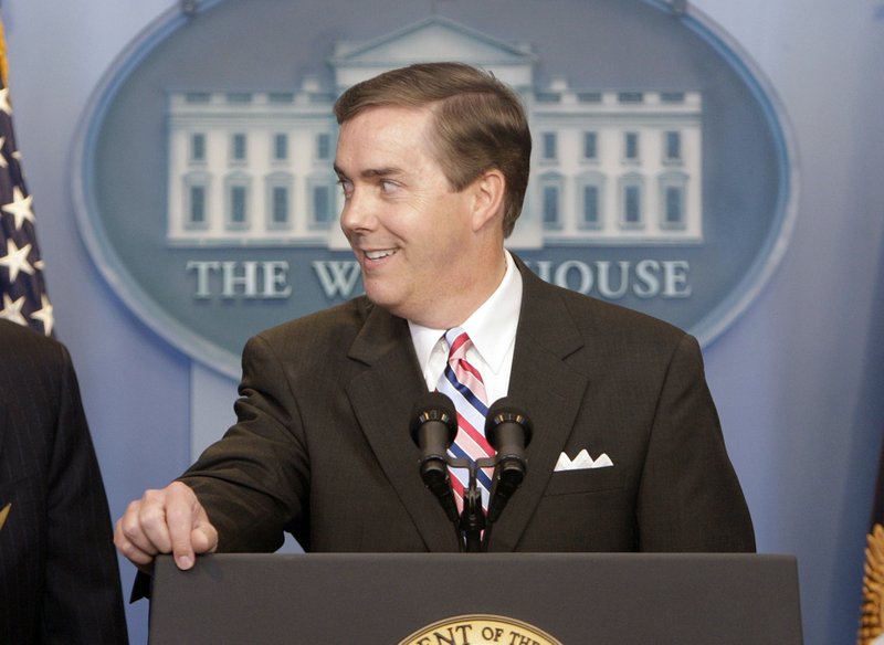 steve Pezullohet moderatori i debatit të dytë presidencial në SHBA